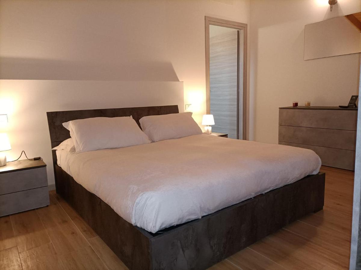 B&B In Fattoria Berzo San Fermo Bagian luar foto