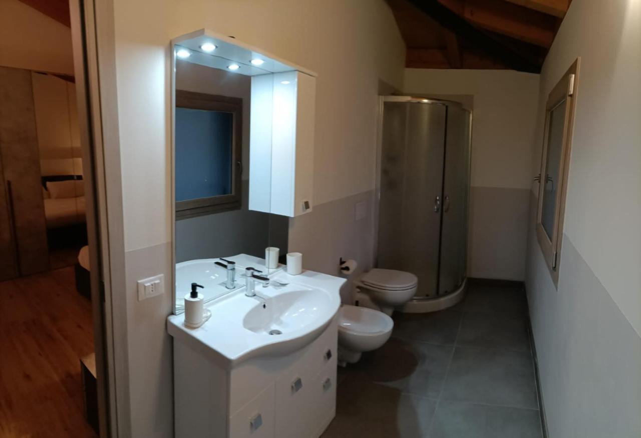 B&B In Fattoria Berzo San Fermo Bagian luar foto