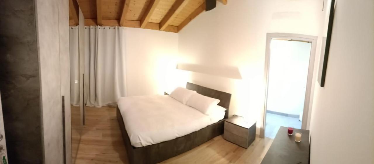 B&B In Fattoria Berzo San Fermo Bagian luar foto